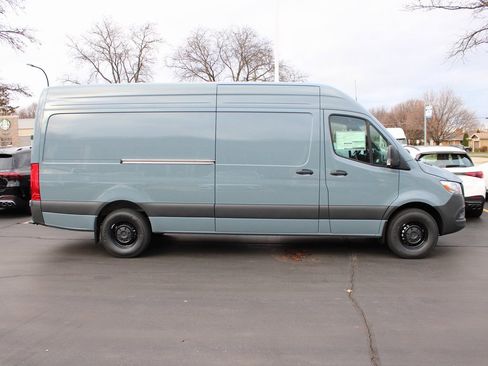 New 2026 Mercedes-Benz Sprinter 2500 image 2