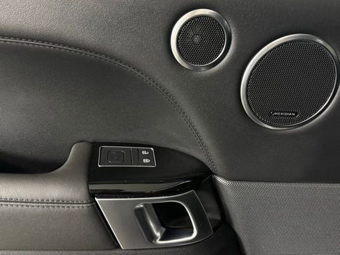 Certified 2022 Land Rover Range Rover Sport HSE Silver Edition image 23