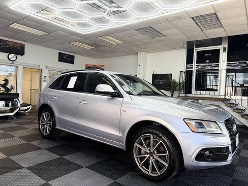 Used 2015 Audi Q5 3.0T Premium Plus AWD/4WD image 3