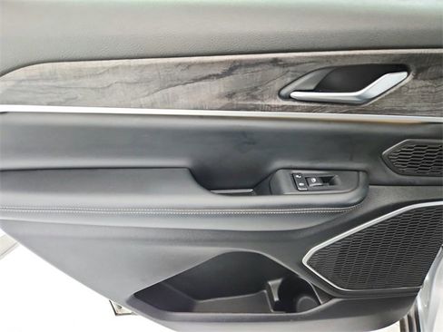 Used 2022 Jeep Grand Cherokee L Limited image 45