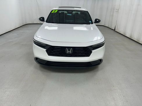 Used 2023 Honda Accord Sport image 2