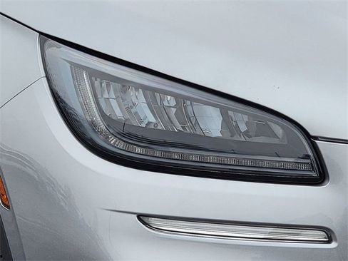 Certified 2024 Lincoln Corsair AWD w/ Equipment Group 101A image 16