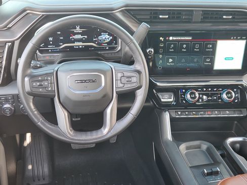 Used 2024 GMC Sierra 2500 Denali Ultimate AWD/4WD image 28