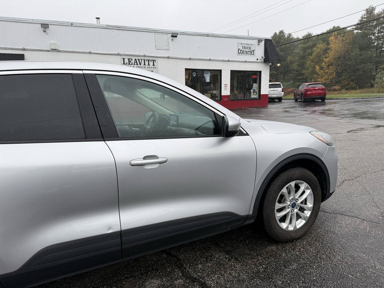 Used 2020 Ford Escape SE AWD/4WD image 12
