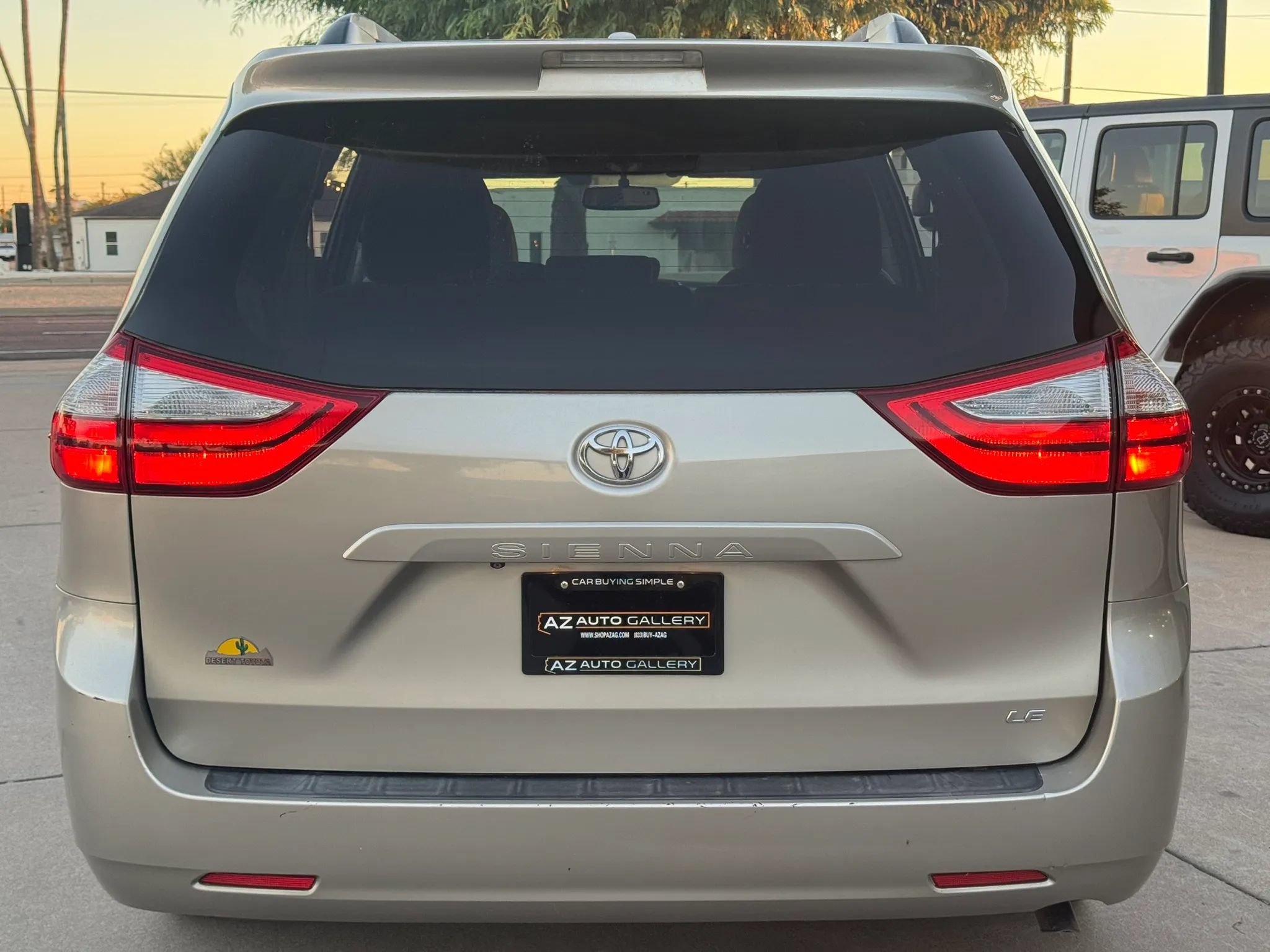 Used 2015 Toyota Sienna LE FWD image 6