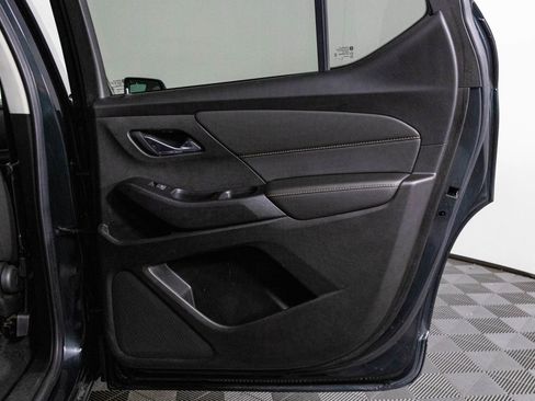 Certified 2020 Chevrolet Traverse LT image 41