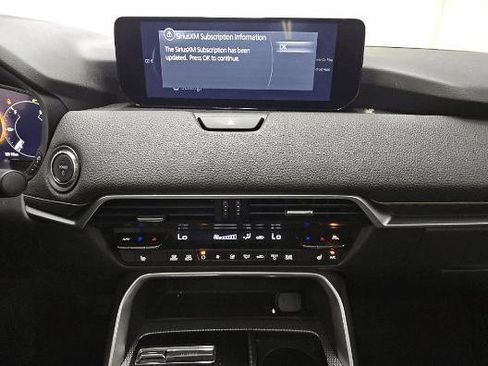 Used 2024 MAZDA CX-90 Plug-In Hybrid w/ Premium Pkg AWD/4WD image 18