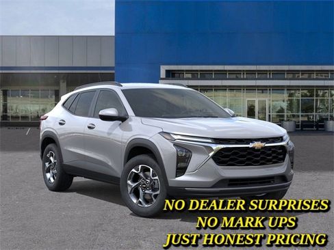 New 2026 Chevrolet Trax LT image 7