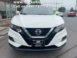 Used 2022 Nissan Rogue Sport S image 2