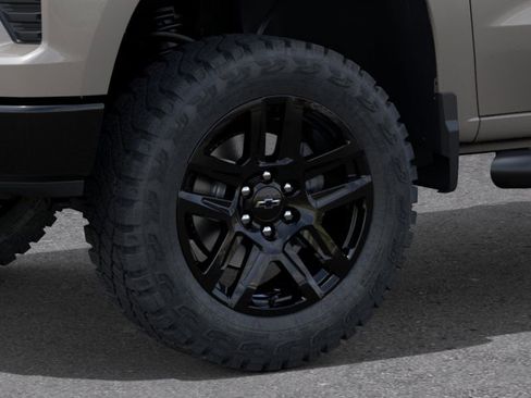 New 2026 Chevrolet Silverado 1500 Custom Trail Boss w/ LPO, Dark Essentials Package image 9