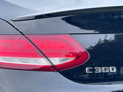 Used 2018 Mercedes-Benz C 300 4MATIC Coupe image 11