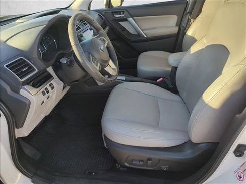 Used 2017 Subaru Forester 2.5i Limited w/ Popular Package #2 AWD/4WD image 12