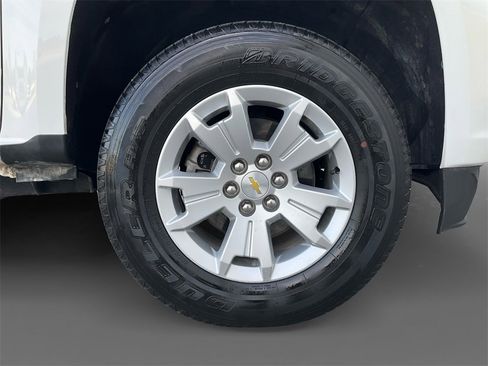 Used 2022 Chevrolet Colorado LT w/ Fleet Safety Package image 16