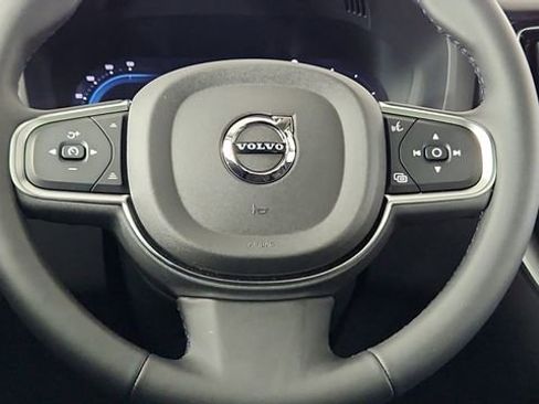 Certified 2025 Volvo XC60 T8 Core w/ Protection Package Premier AWD/4WD image 23