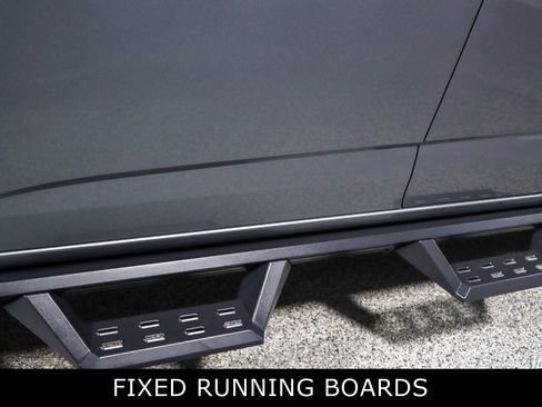 Used 2022 Chevrolet Colorado LT image 12