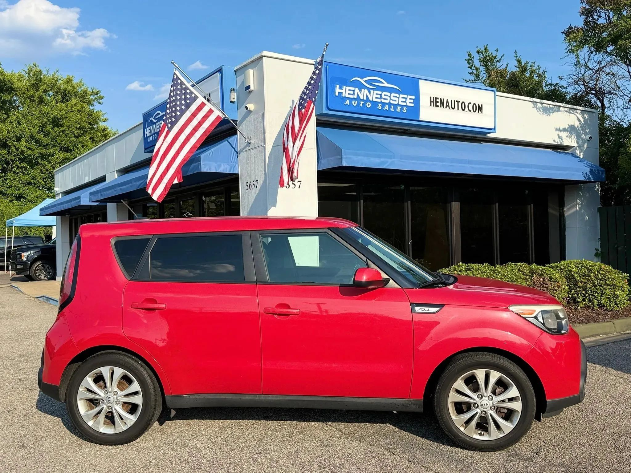 Used 2015 Kia Soul + FWD image 10