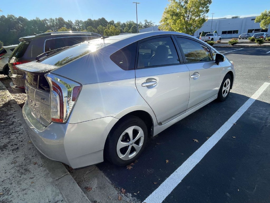 Used 2015 Toyota Prius Three FWD image 10