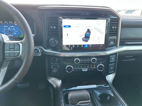 New 2025 Ford F150 King Ranch w/ FX4 Off-Road Package image 17