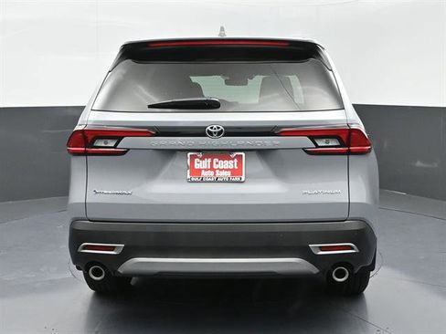 Certified 2026 Toyota Grand Highlander AWD Hybrid image 33