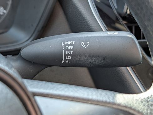 Certified 2024 Toyota Corolla LE image 31