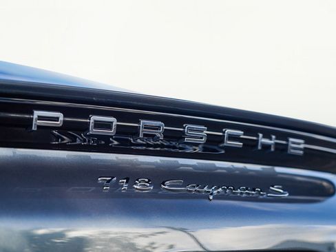 Used 2025 Porsche 718 Cayman S image 61