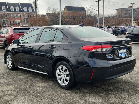 Used 2024 Toyota Corolla LE image 6