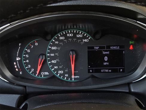 Used 2019 Chevrolet Trax LT w/ LT Convenience Package image 23