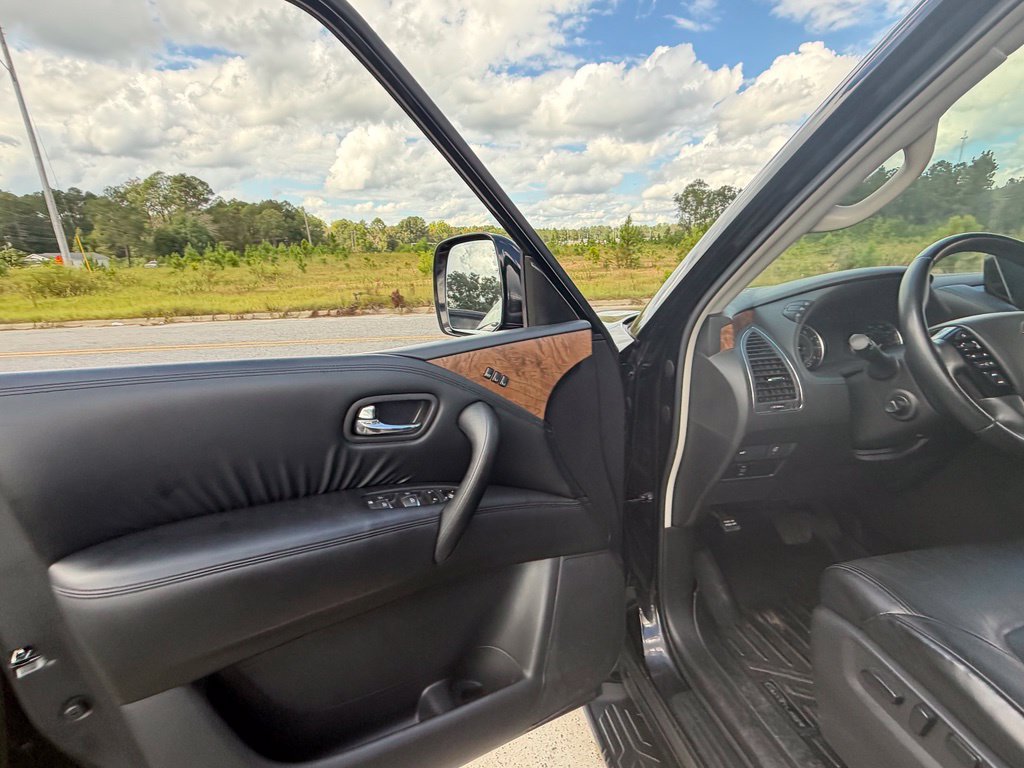 Used 2022 Nissan Armada SL w/ Captain's Chairs Package RWD image 31
