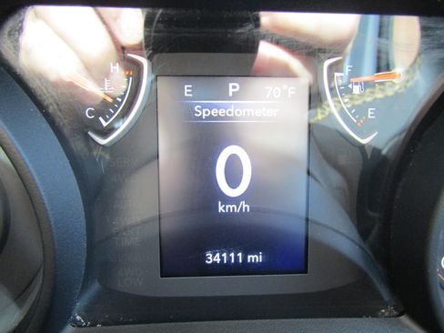 Used 2025 Jeep Wrangler Unlimited Sport AWD/4WD image 21