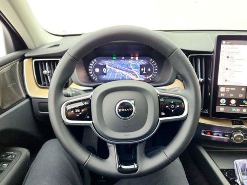 New 2026 Volvo XC60 B5 Ultra w/ Protection Package Premier image 20