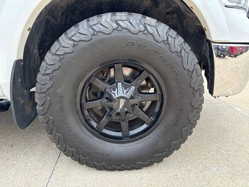 Used 2018 RAM 1500 Laramie w/ Convenience Group AWD/4WD image 52