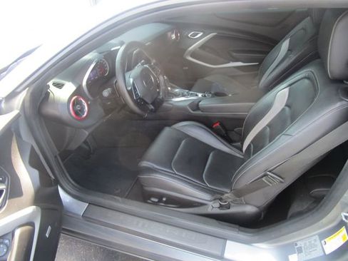 Used 2019 Chevrolet Camaro LT w/ RS Package image 14