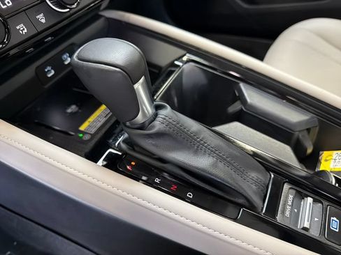 Used 2025 Honda Accord Touring image 25