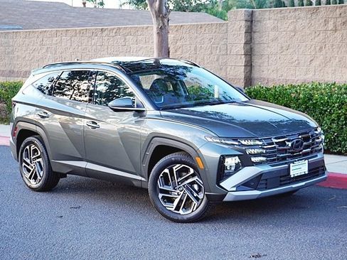 New 2026 Hyundai Tucson Limited image 3