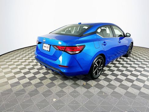 Used 2025 Nissan Sentra SV image 9