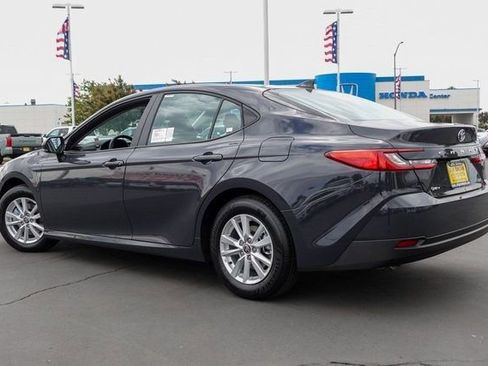 New 2026 Toyota Camry LE image 2