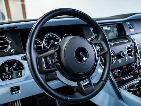 Used 2022 Rolls-Royce Cullinan image 41