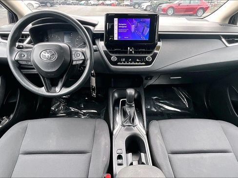 Used 2024 Toyota Corolla LE FWD image 14