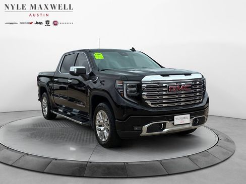 Used 2024 GMC Sierra 1500 Denali AWD/4WD image 2