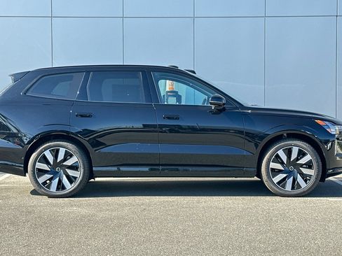 New 2025 Volvo EX90 Ultra image 6