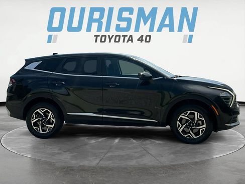 Used 2024 Kia Sportage LX AWD/4WD image 8