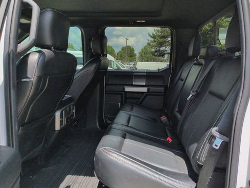 Used 2020 Ford F150 Lariat w/ Equipment Group 502A Luxury AWD/4WD image 17