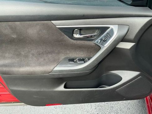 Used 2013 Nissan Altima 2.5 S image 13