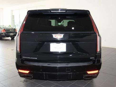 Used 2021 Cadillac Escalade Sport w/ Driver Assist Tech Package image 4