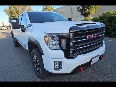Used 2023 GMC Sierra 2500 AT4 w/ AT4 Premium Plus Package AWD/4WD image 2