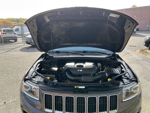 Used 2015 Jeep Grand Cherokee Limited w/ Trailer Tow Group IV AWD/4WD image 13