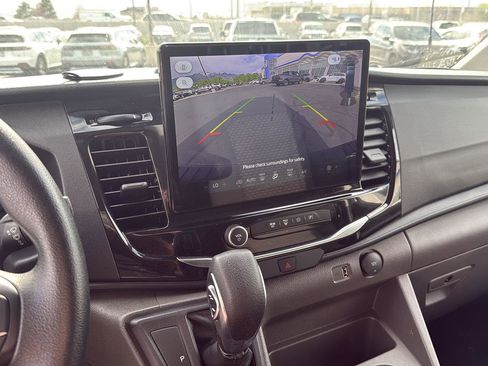 Used 2024 Ford Transit 350 XLT image 19