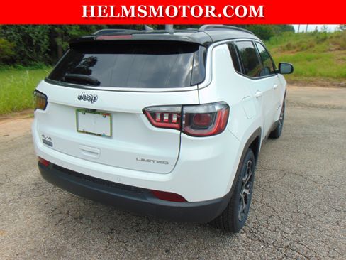 Certified 2025 Jeep Compass Limited AWD/4WD image 14
