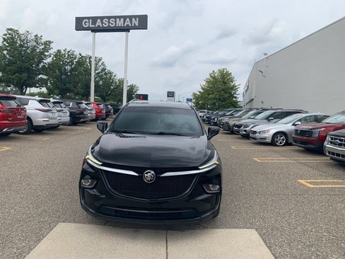 Used 2022 Buick Enclave Essence w/ Experience Buick Package AWD/4WD image 2