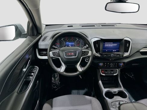 Used 2024 GMC Terrain SLE w/ Driver Convenience Package FWD image 22